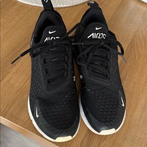 Nike Air270 women’s Black Athletic Sneakers